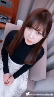 成都美容院前台想换手机出来援交，身材好到爆，无套中出